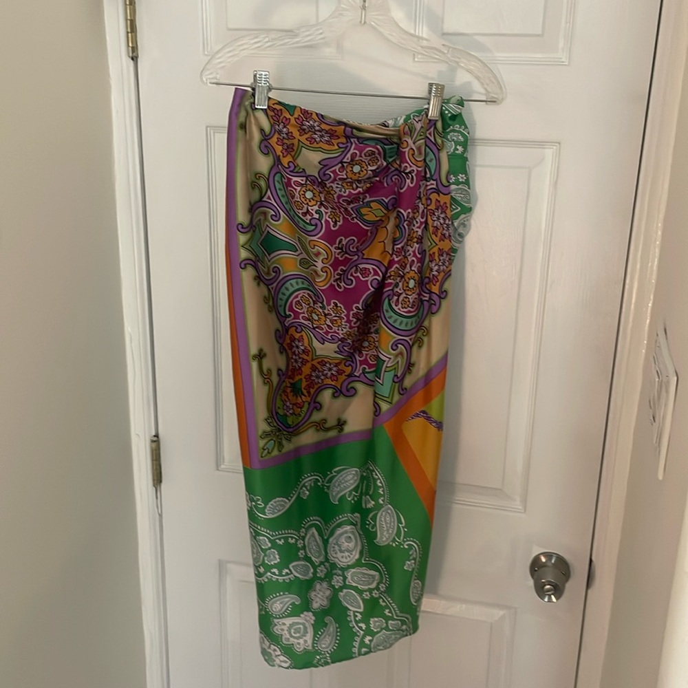 Zara Vibrant Faux Patchwork Wrap Skrit